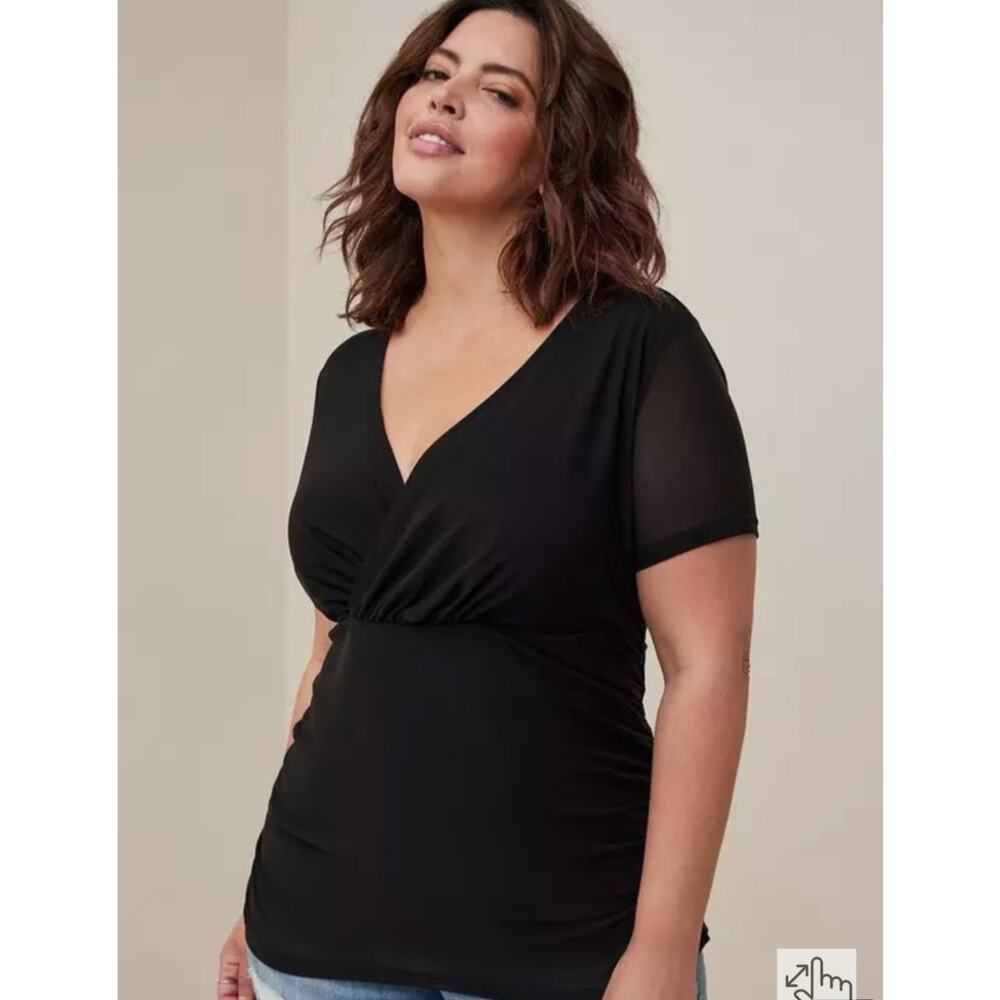 NWT TORRID Stretch Mesh Surplice Neckline Shirred Top Blouse Plus Size 2 Women's